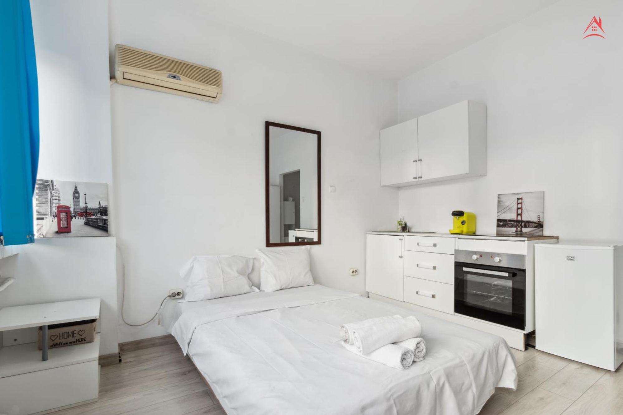 Atheneum Easy Retreat Apartment Bucureşti Ngoại thất bức ảnh