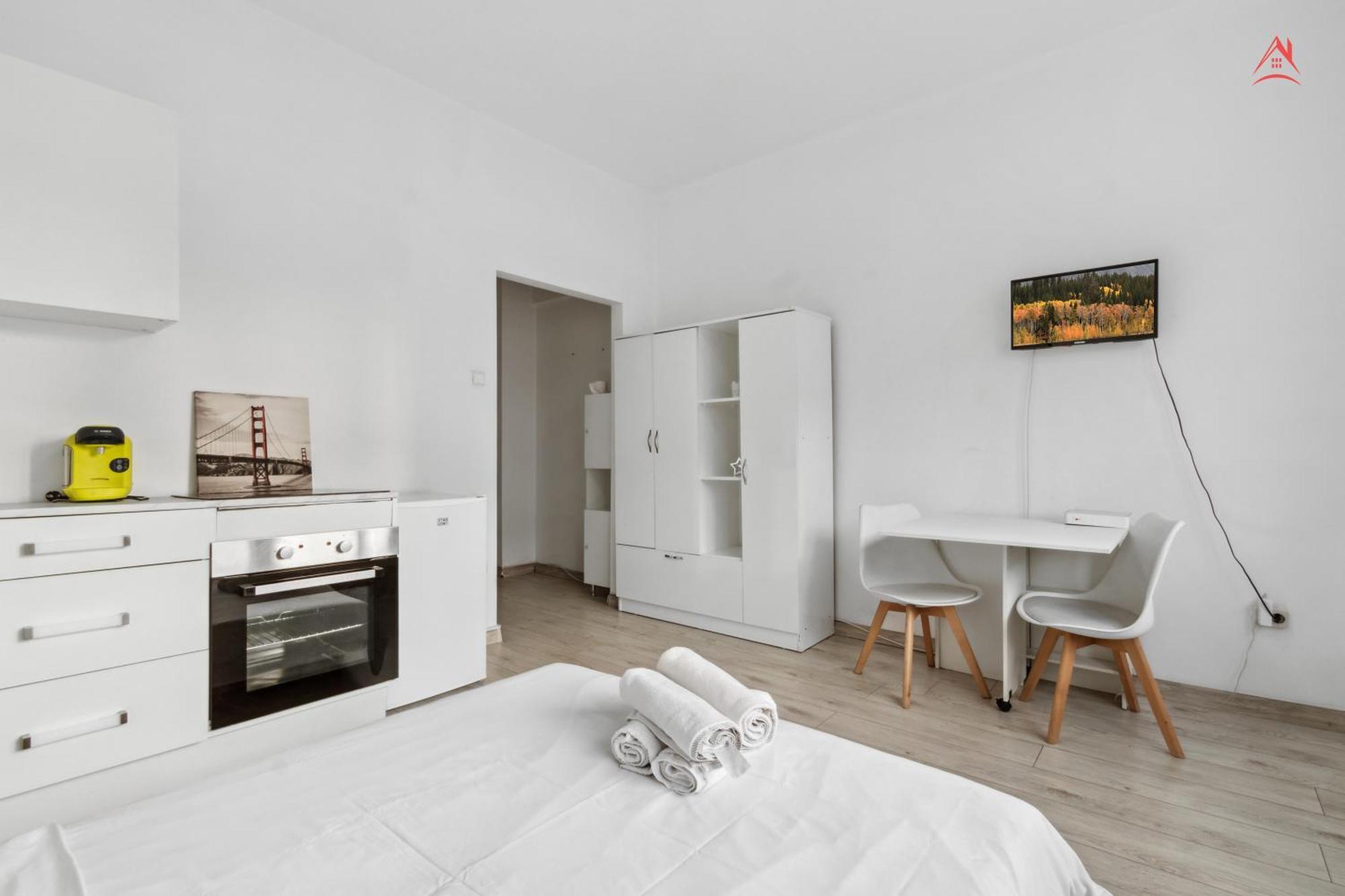 Atheneum Easy Retreat Apartment Bucureşti Ngoại thất bức ảnh